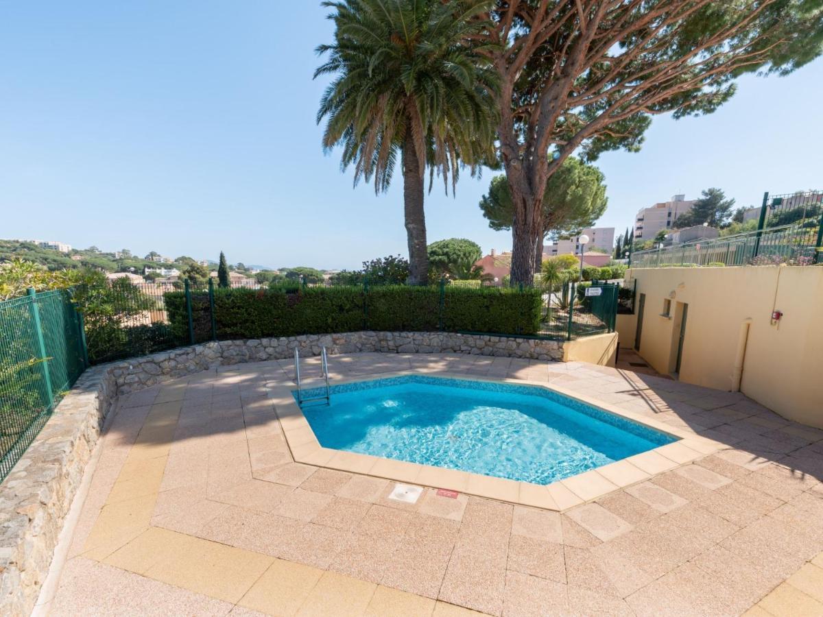 Apartment Les Jardins D'Amaryllis-7 By Interhome كافالير سور مير المظهر الخارجي الصورة